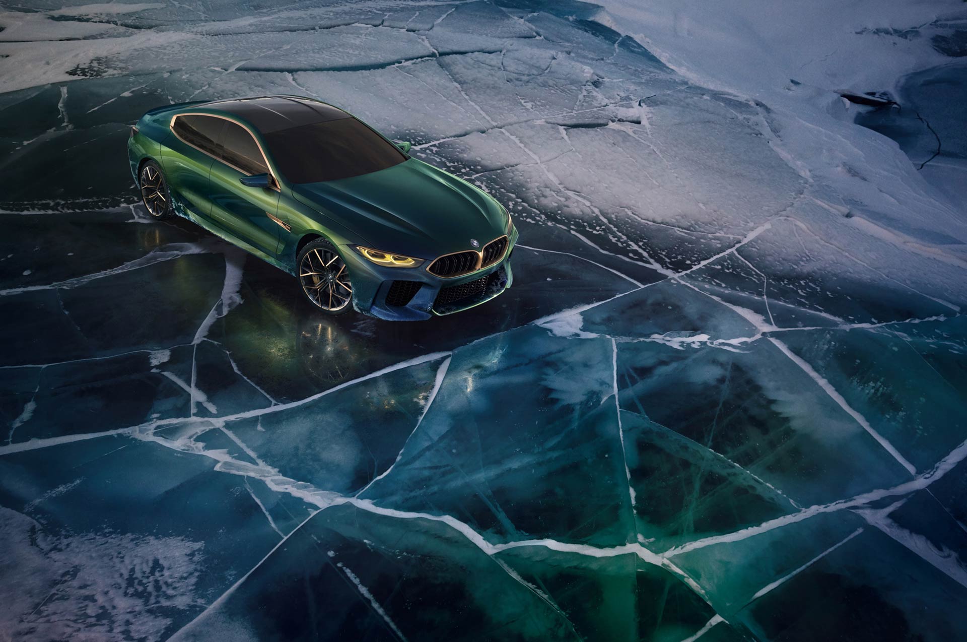 Bild eines Autos auf Eis